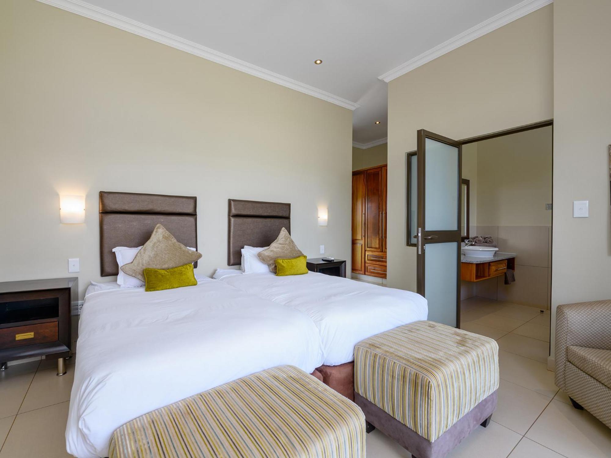 Monomotapa Village @ Legend Golf And Safari Resort Golders Green Екстер'єр фото