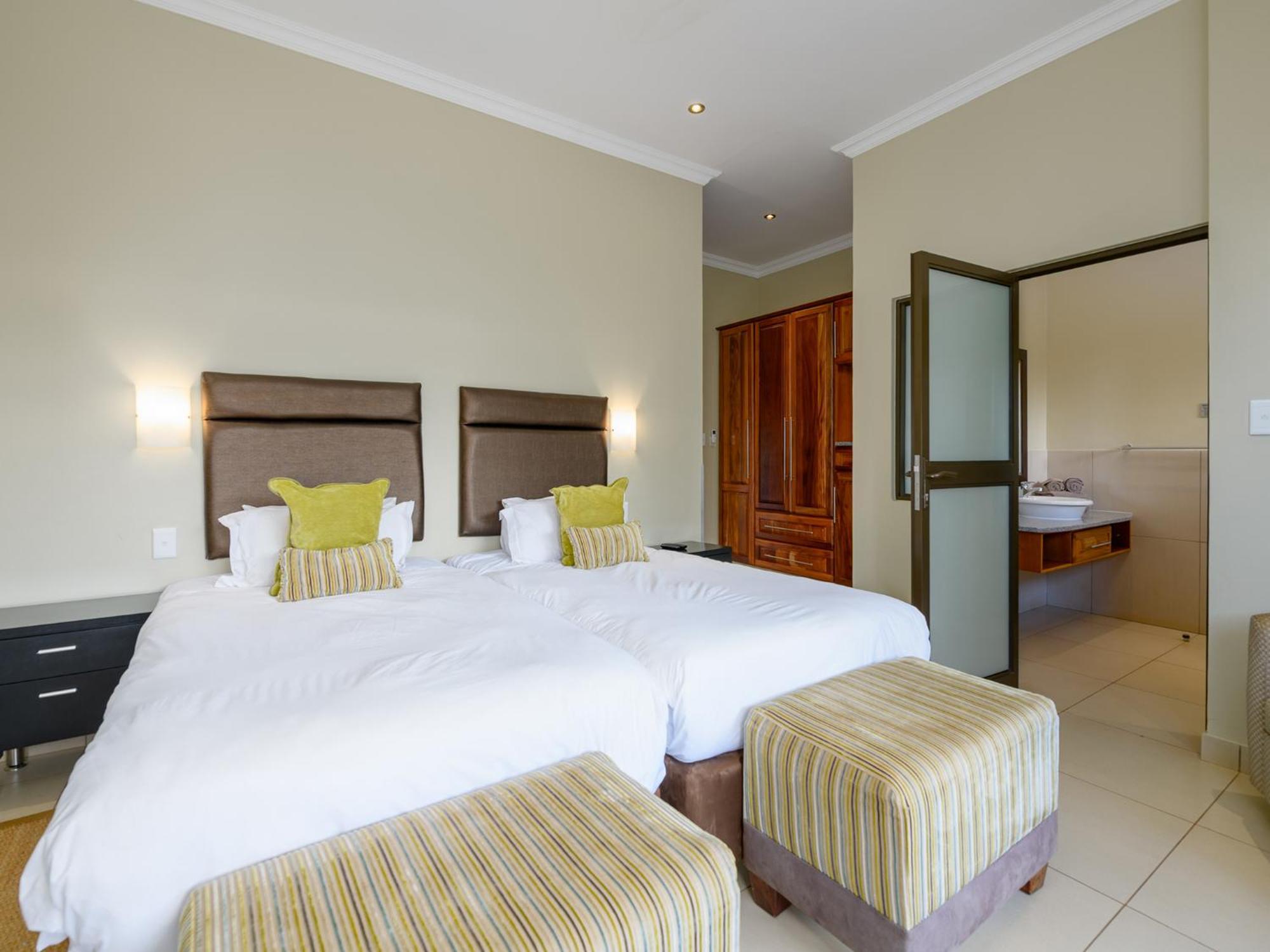 Monomotapa Village @ Legend Golf And Safari Resort Golders Green Екстер'єр фото